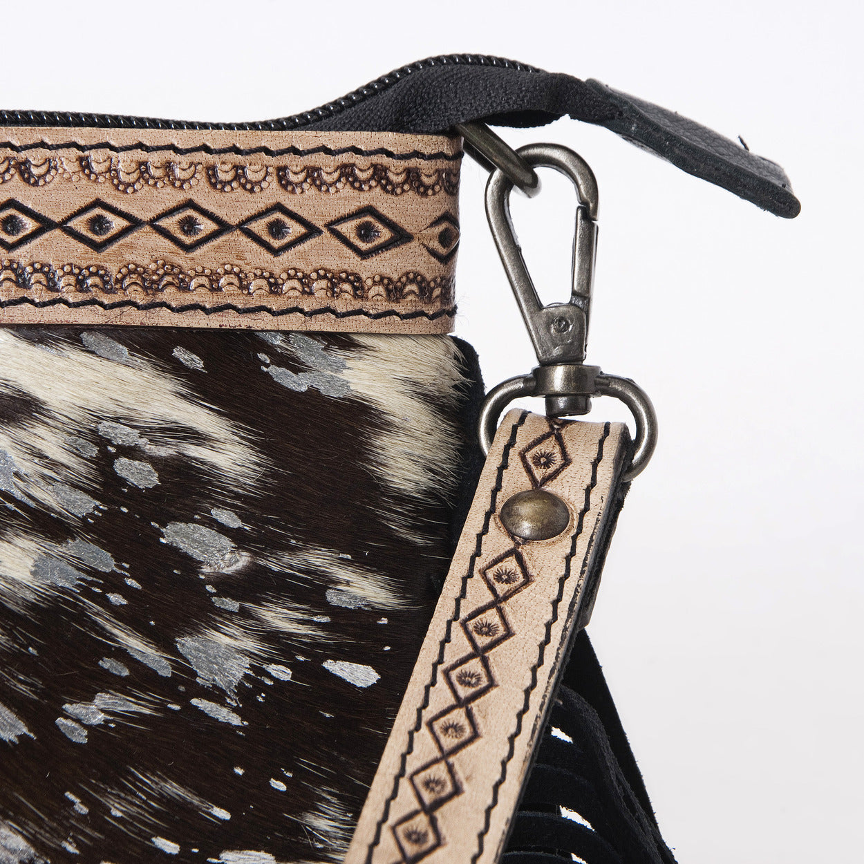 perky Black & White pouch Bag