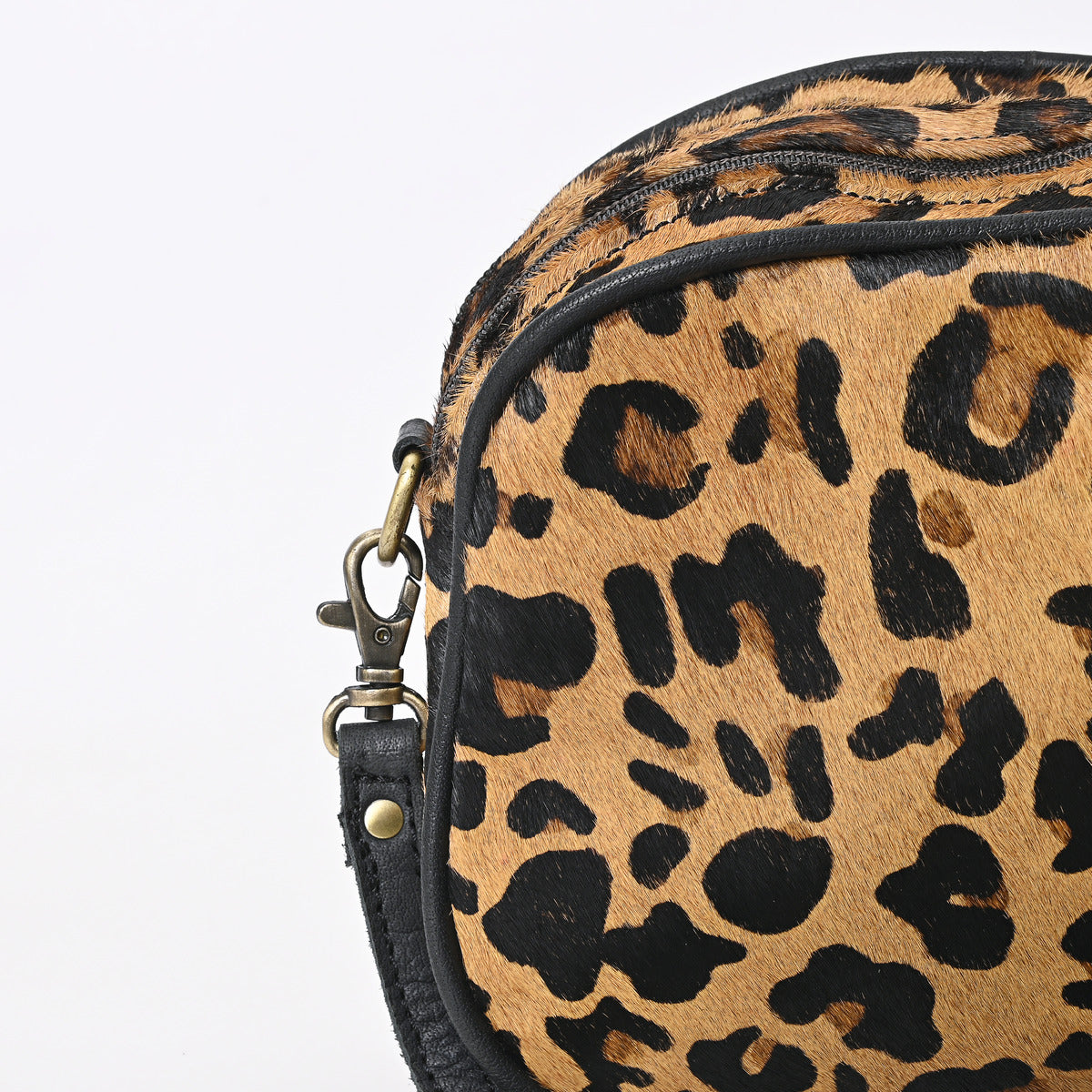 Bravy Brown Pouch Bag