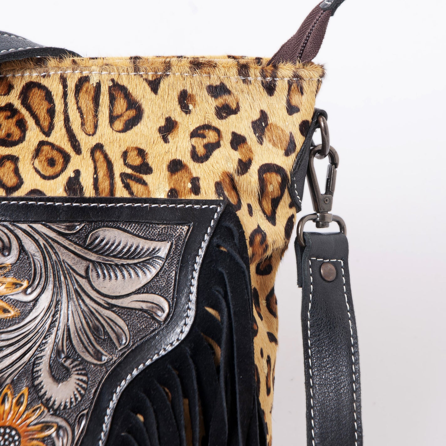 Camilio Western Crossbody Bag
