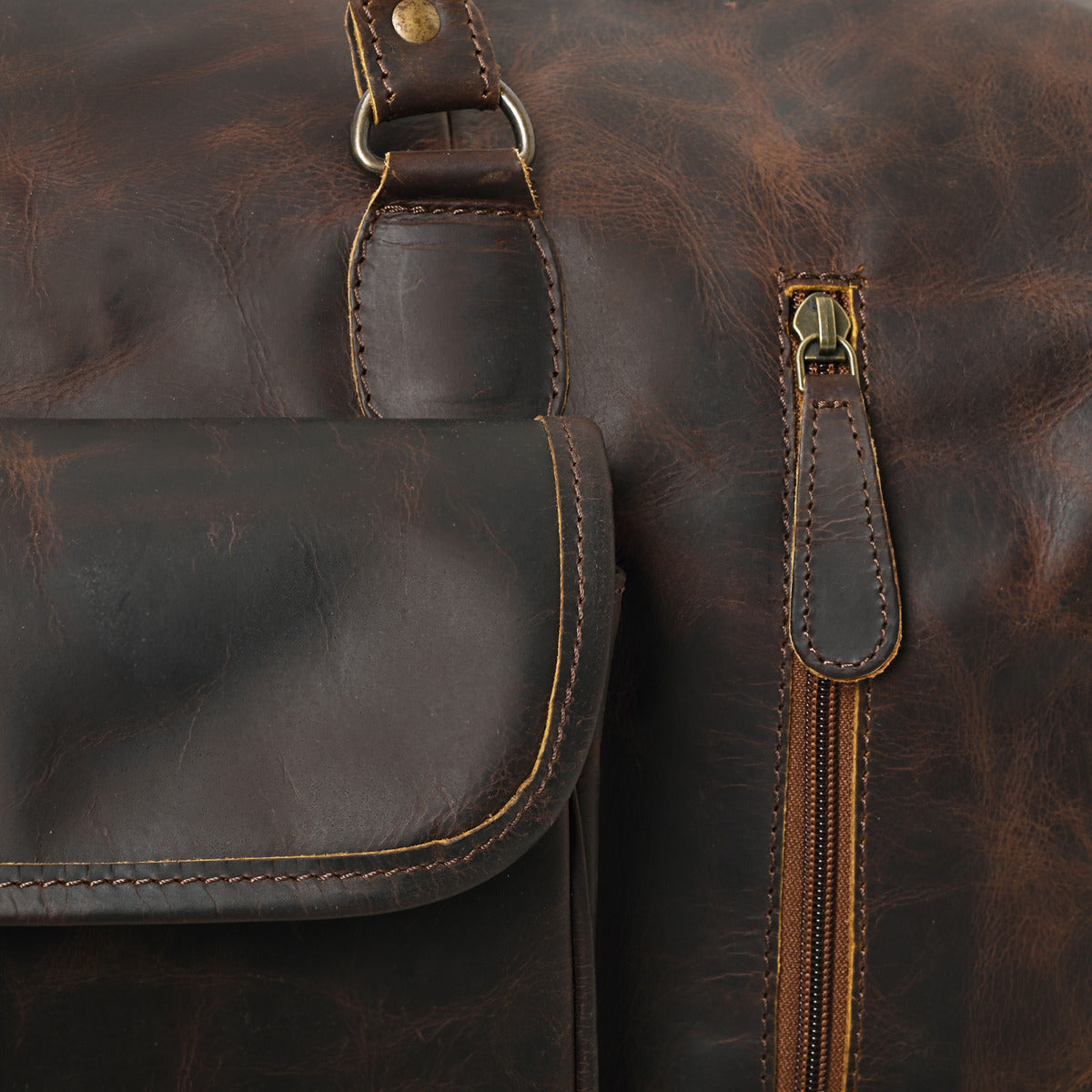 Rusty Hunter Leather Messenger Bag