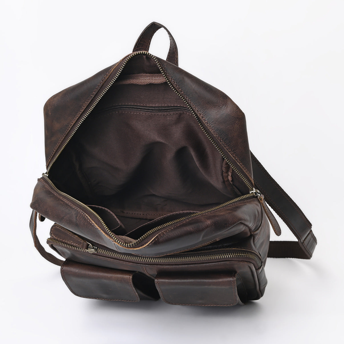Rusty Hunter Leather Backpack Bag