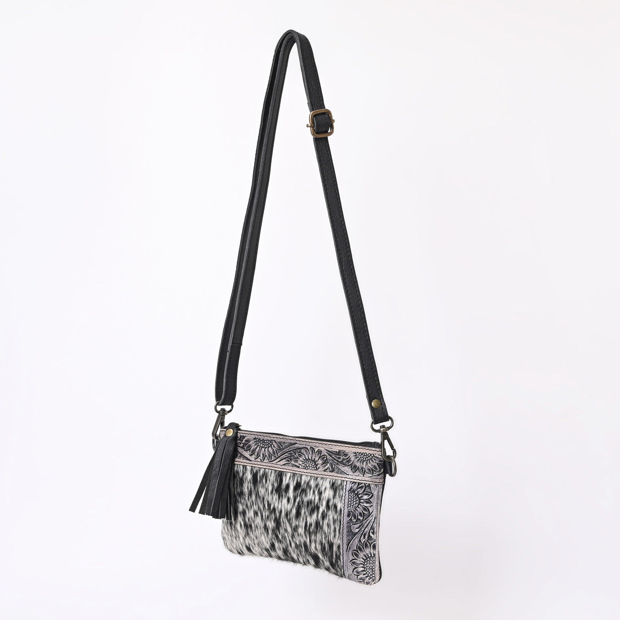 L Tooled Clara Side Bag