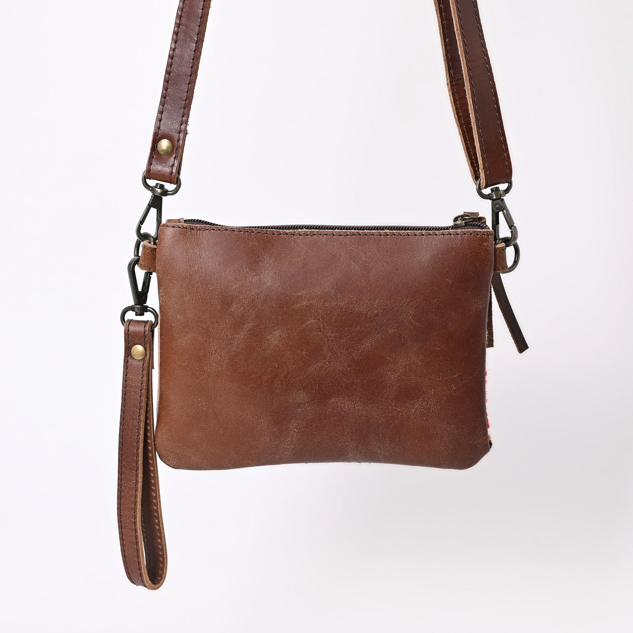 L Tooled Clara Side Bag