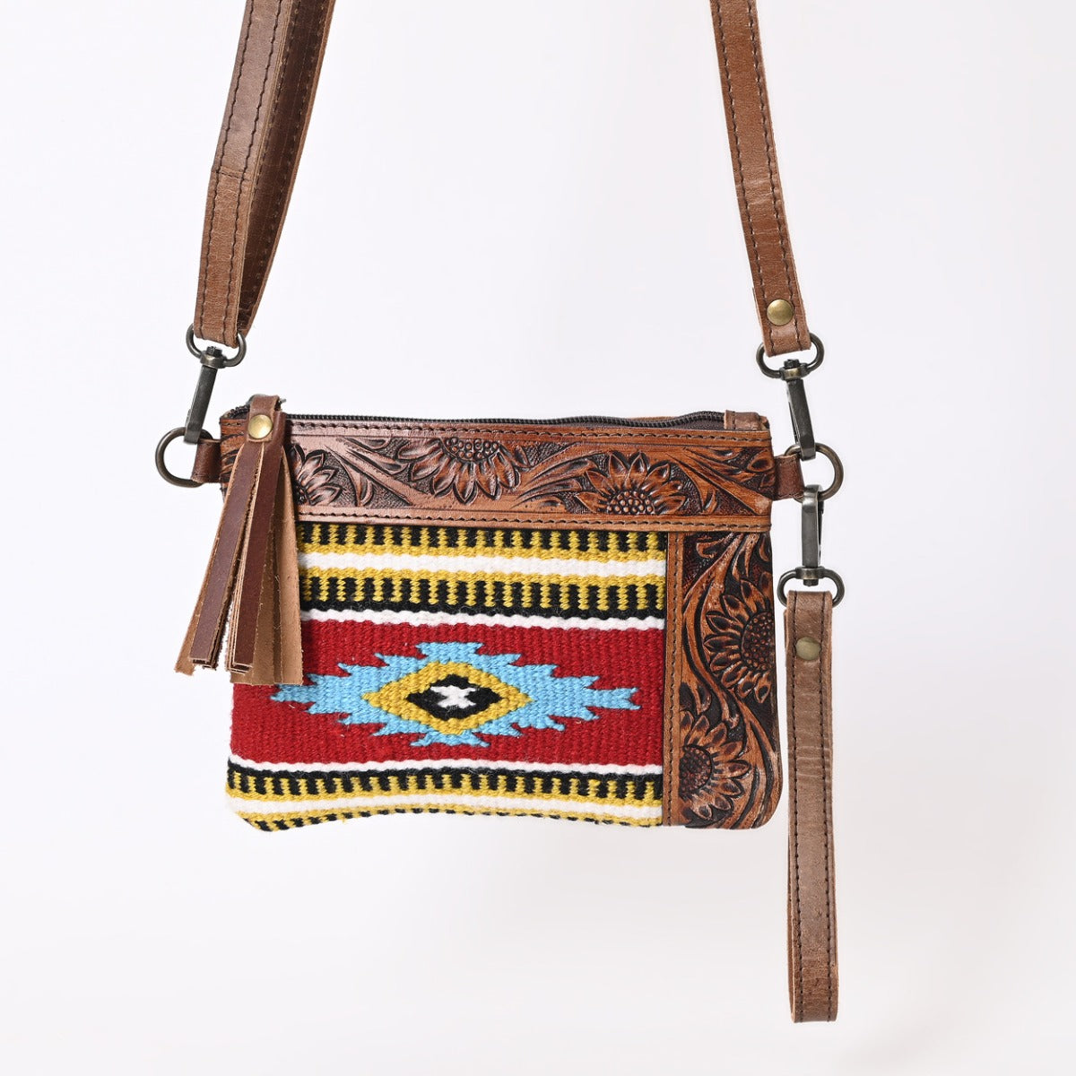 L Tooled Clara Side Bag