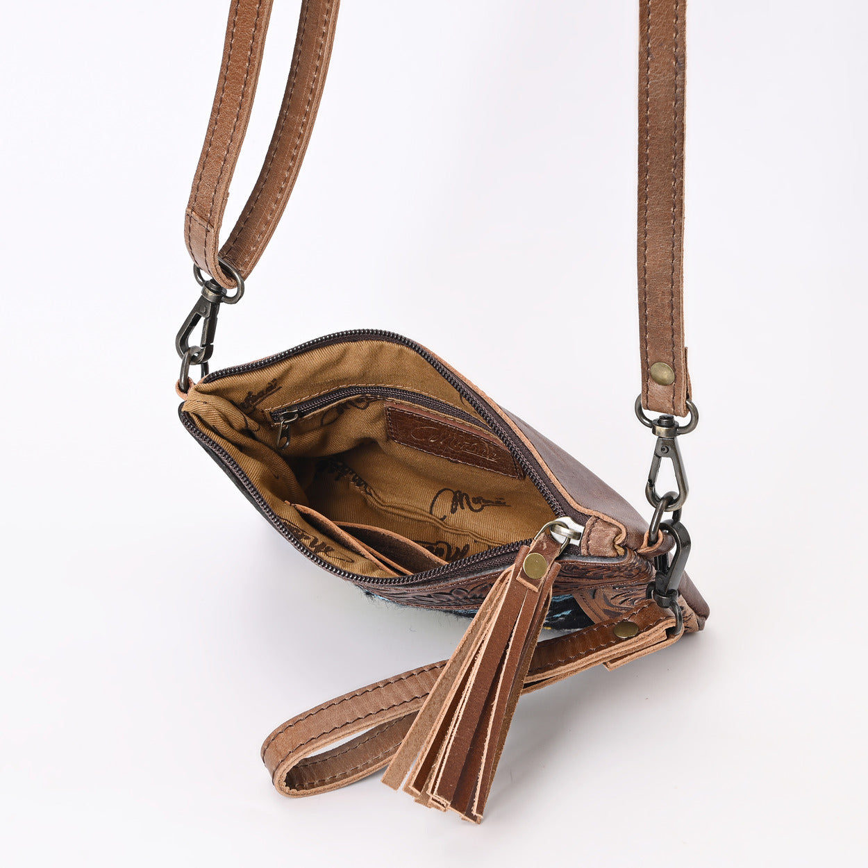 L Tooled Clara Side Bag