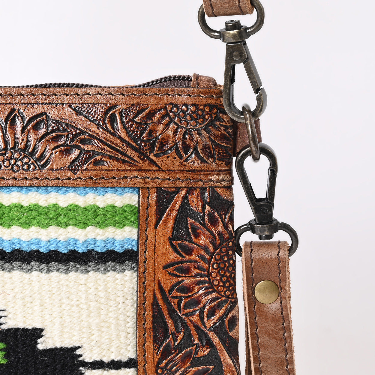 L Tooled Clara Side Bag