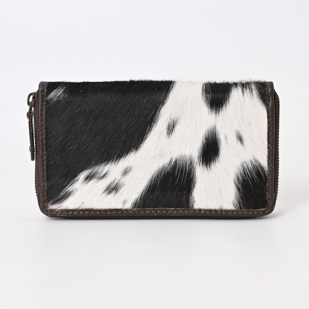 Black Vino Cowhide Clutch
