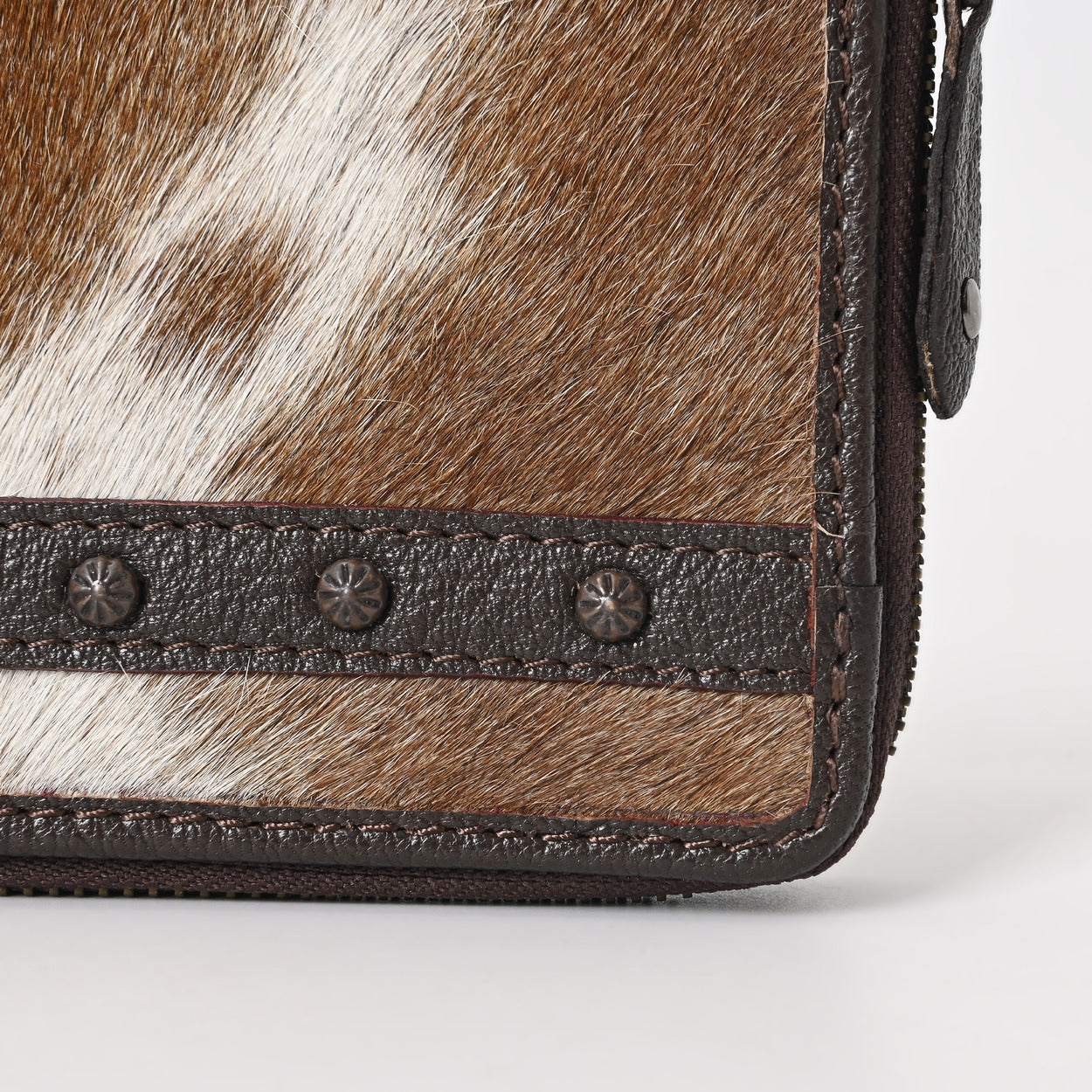 Tan Vino Cowhide Clutch