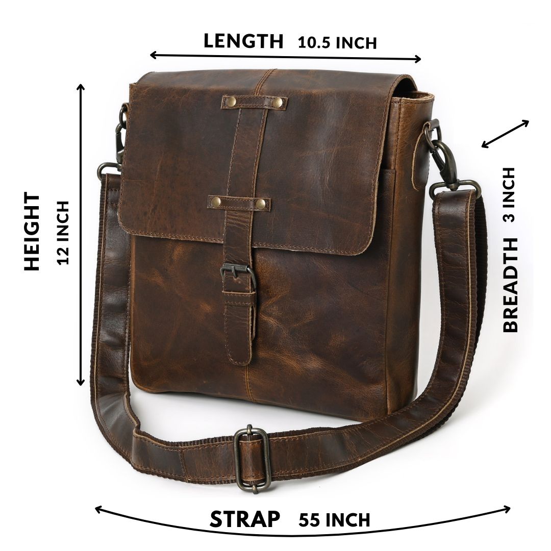 Calmra Hunter Leather Messenger Bag