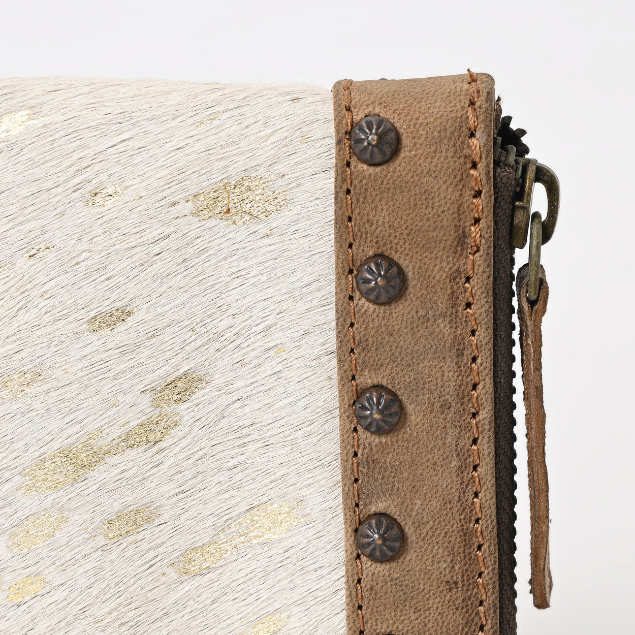 Hangon White Cowhide Wallet