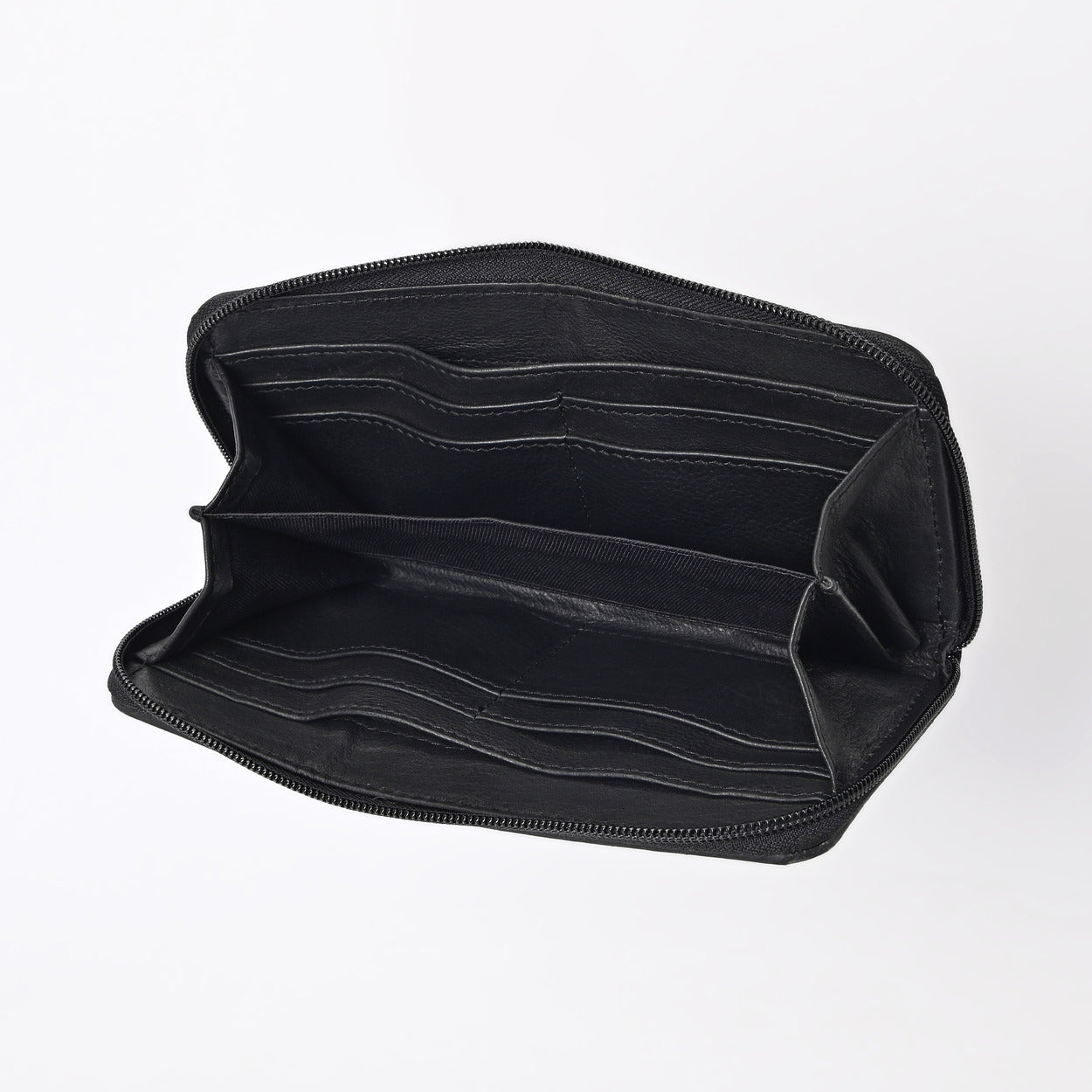 Eaurde Carved Clutch