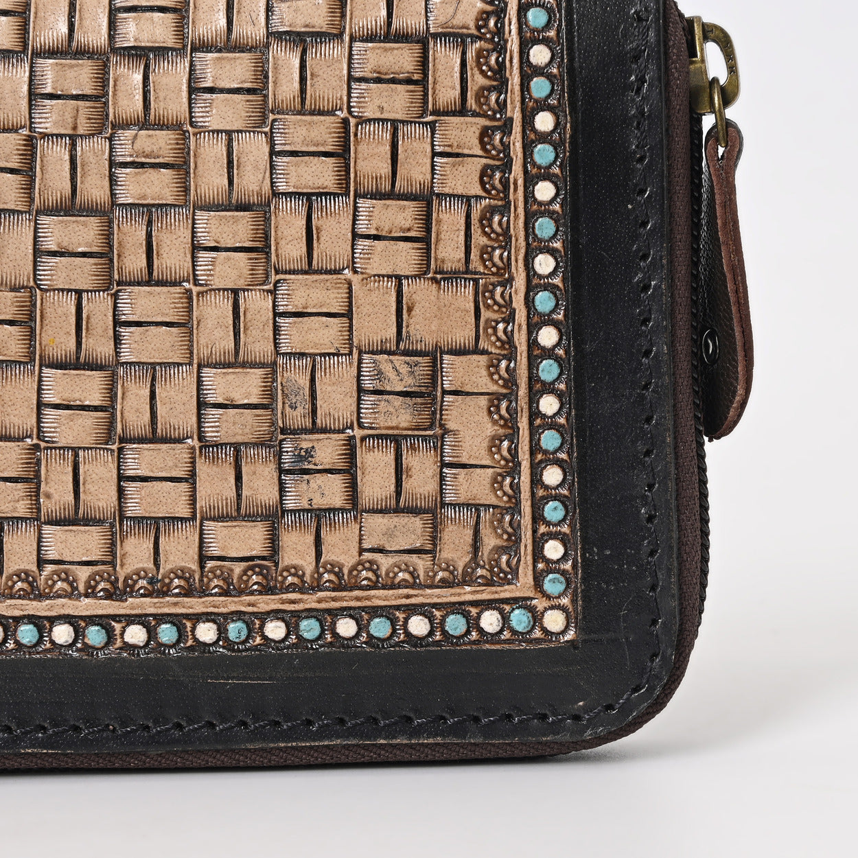 Busky Beer Carved Wallet