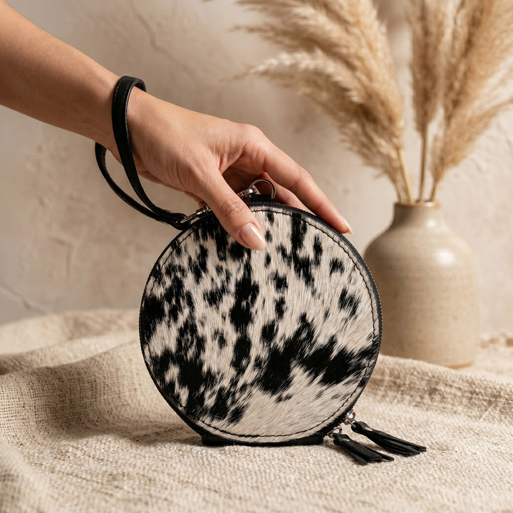 Hair-On Cowhide Round Wristlet Wallet – Western Leather Zipper Pouch with Strap & Tassel (Copy)