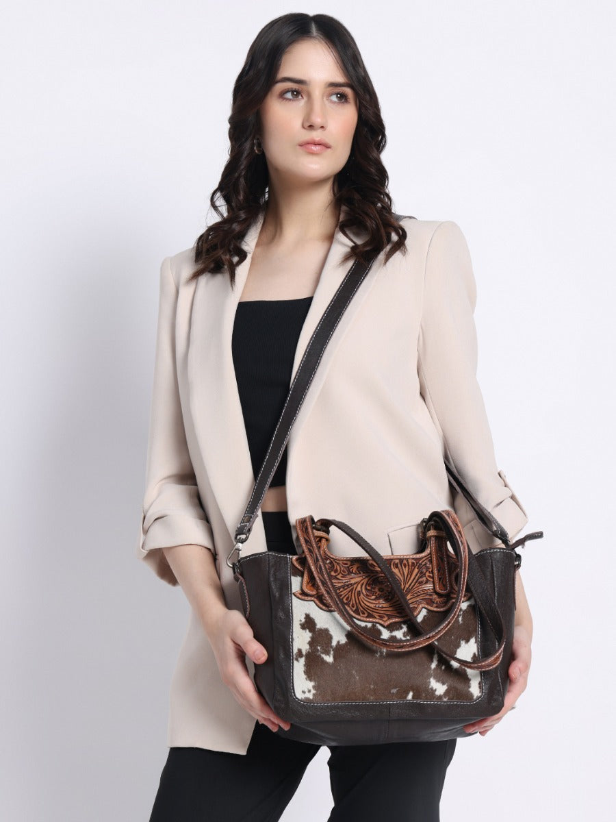 Carry Charm Tote