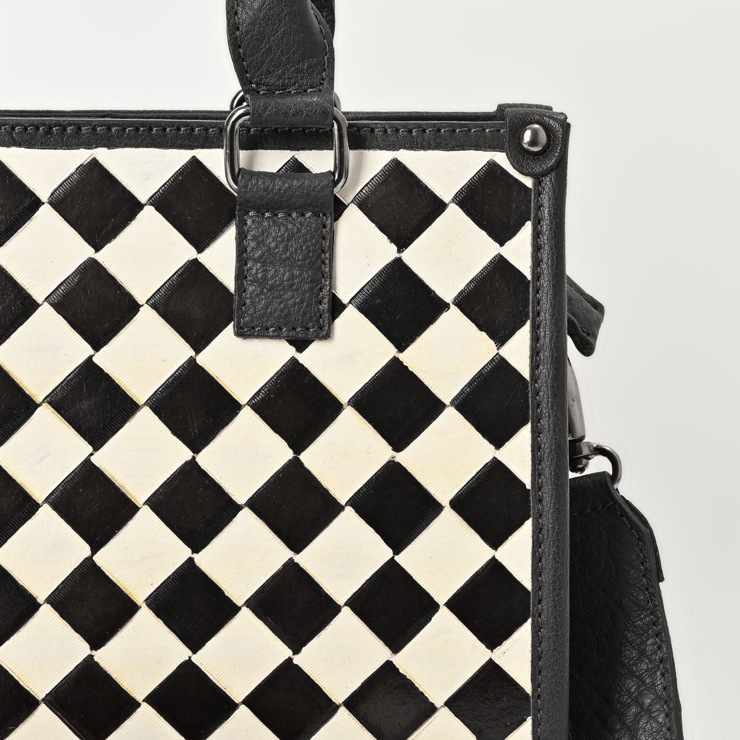 Ridgefield Checker Tote – Handcrafted Western Leather Tote