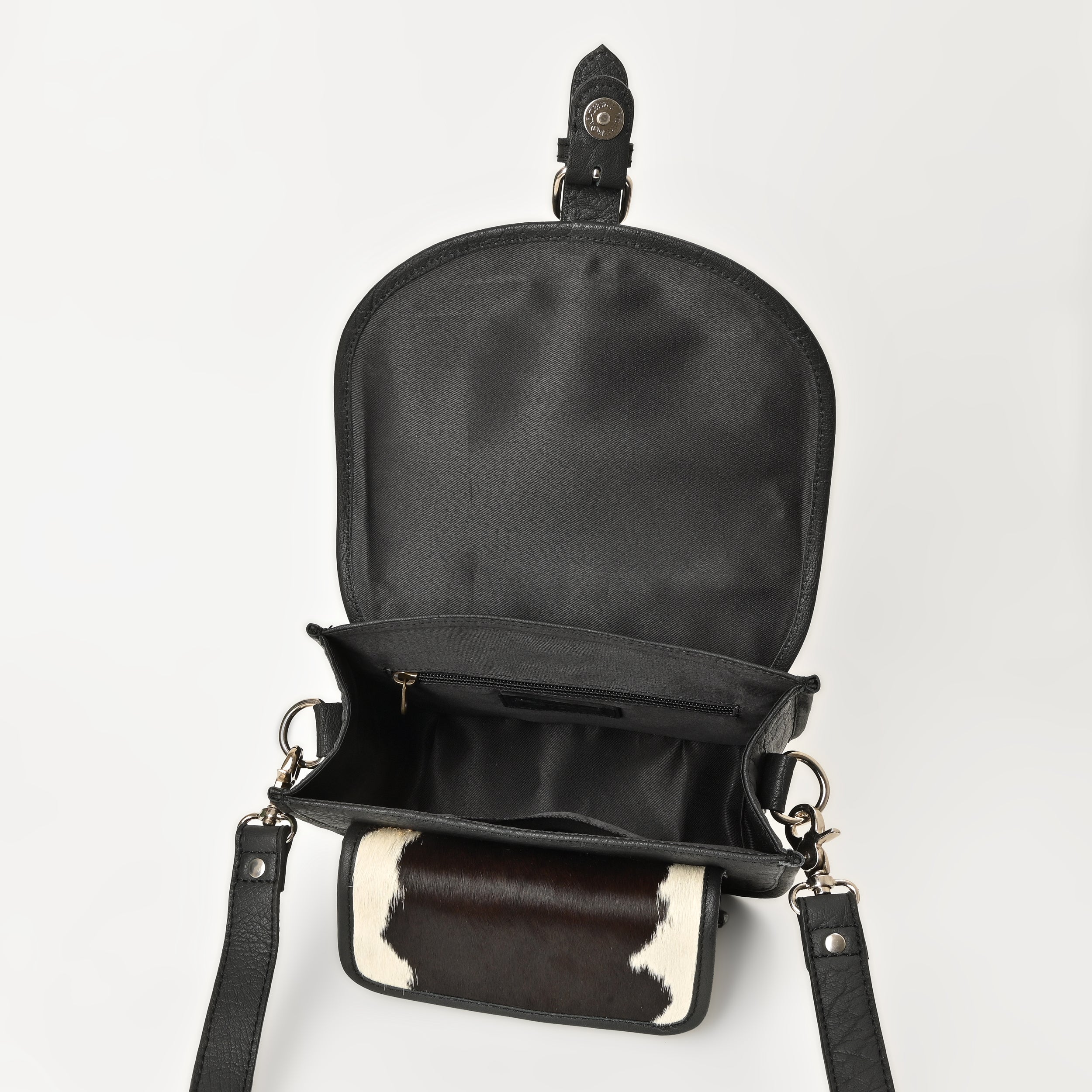 Rustic Raven Crossbody – Western Cowhide Leather Bag
