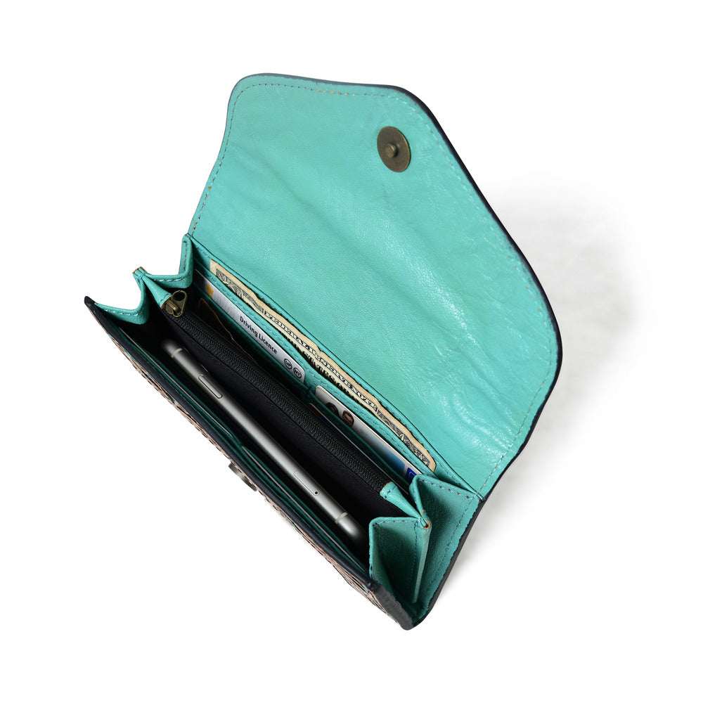 Lariat Leather Trifold